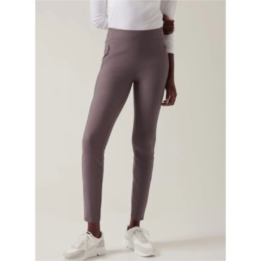 Athleta Stellar Tight Bluff Grey sz 10
